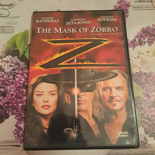 The Mask of Zorro DVD like new, adventure with subtitles
