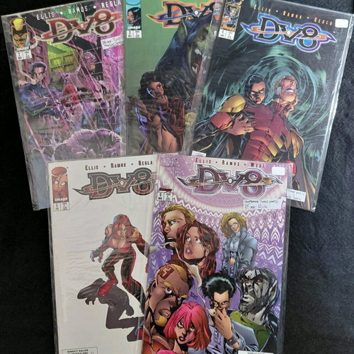 DV8 set of 5 issues like new, 1st print, English