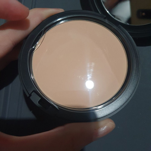 Mac Studio Fix Powder Plus Foundation NW5 new