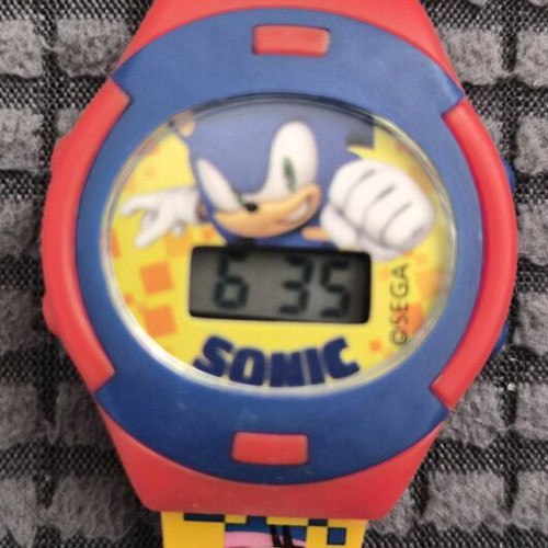 Sonic digital kids watch used AS Company