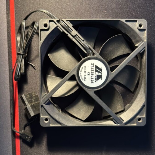 Zeta ZT1225L12S 120mm case fan like new