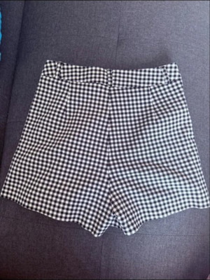 Stradivarius summer shorts gingham pattern size S like new