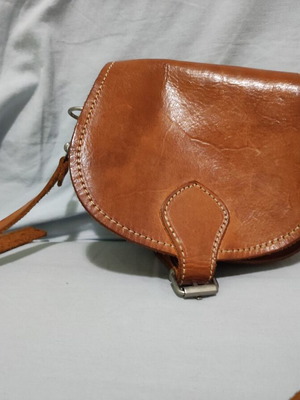 Δερμάτινο τσαντάκι Μισοφέγγαρο χιαστί, σαν καινούργιο, χειροποίητο