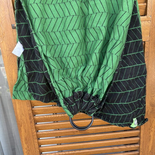 Luna Dream Marsipos Ring Sling like new