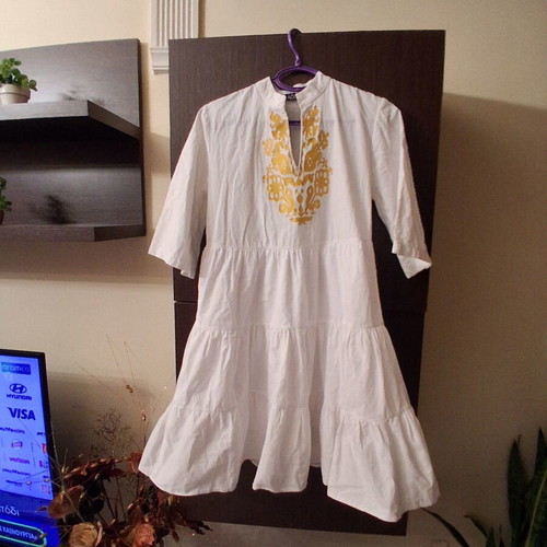 Branded dress white, like new, size S