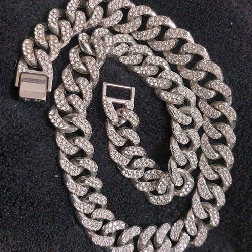 Steel necklace short with stones new, length 41 cm