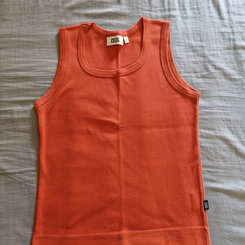 Cecil sleeveless top like new, orange, size S