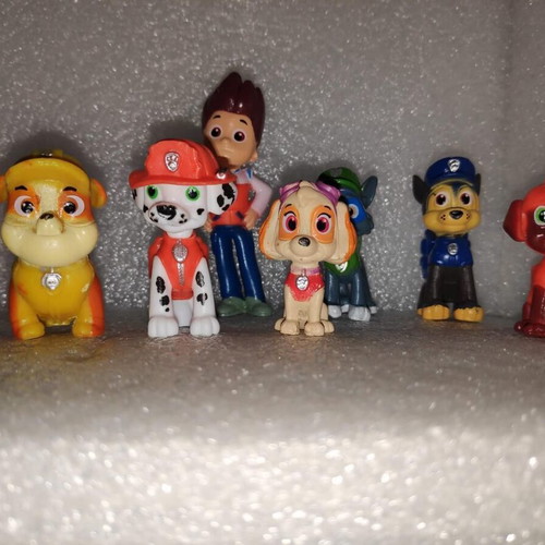 Paw Patrol collectible figures set of 12 like new