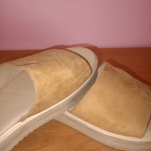 Suede slippers like new, brown, size 38