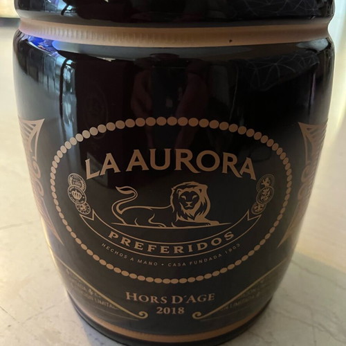 La Aurora Preferidos Hors d’Age 2018 collectible cigar humidor like new