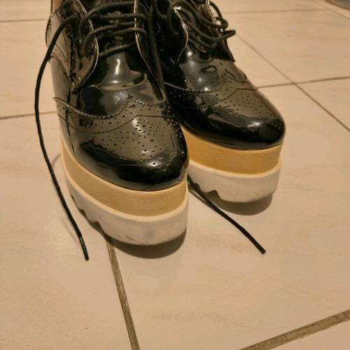 Oxford loafer double sole with laces used, size 39, black and white