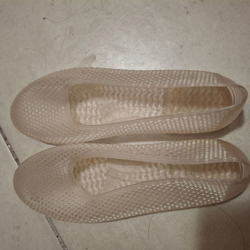 Sea shoes like new, size 38