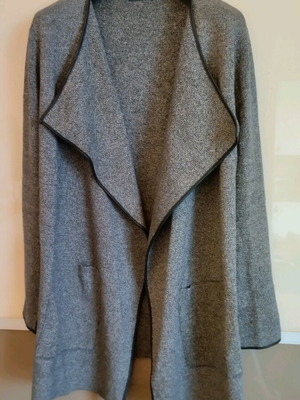 Long gray Zara cardigan like new