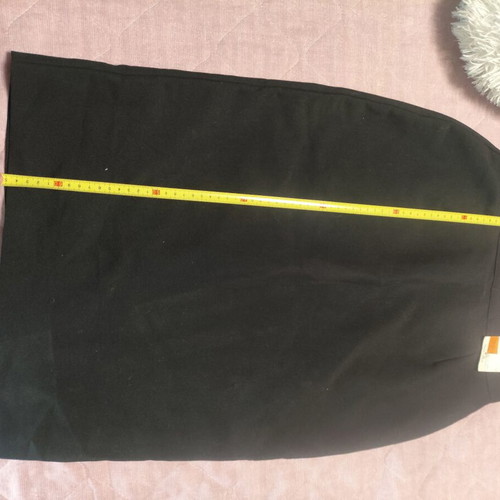 Black skirt new, size S 36 8