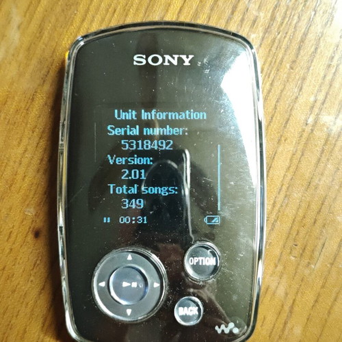 Sony NW A3000 MP3 player like new, 20GB, OLED screen