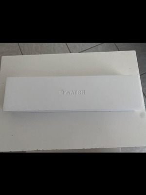Apple Watch Series 8 41mm Midnight Aluminium case with Midnight Sport Band new