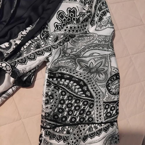 Zara kimono satin texture small size like new with belt