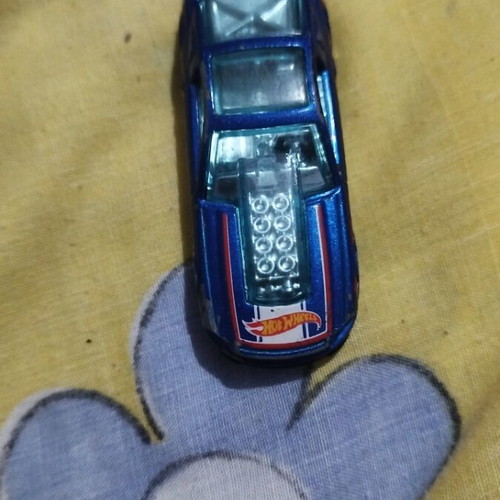 Hot Wheels Ford Mustang 2012 like new