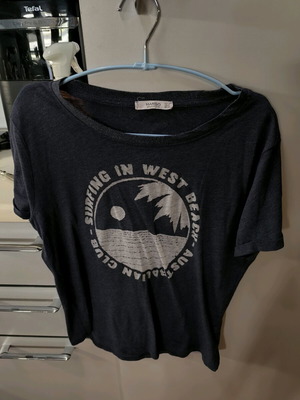 Mango T-shirt blue like new, size M