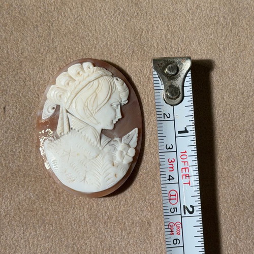 Cameo old genuine large like new with very beautiful craftsmanship