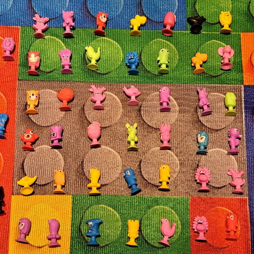 Figurines stickies like new, pack of 10, about 3 cm