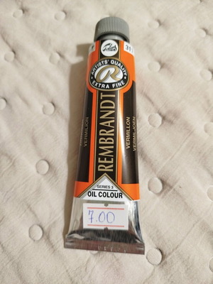 Rembrandt oil colour new tube