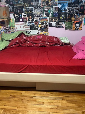 Single bed used with storage space