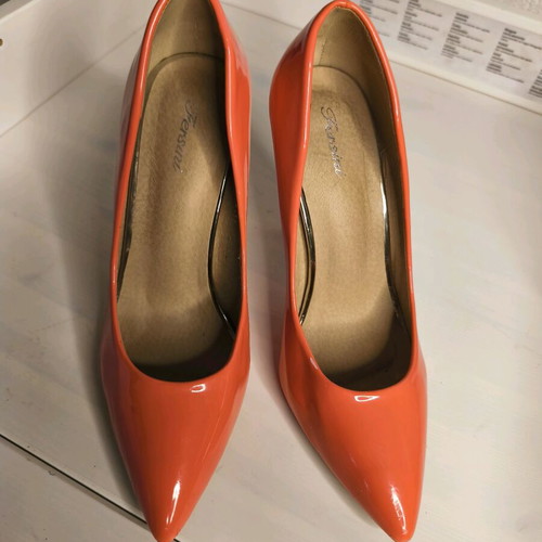 Coral patent platform heels 12 cm like new, size 40
