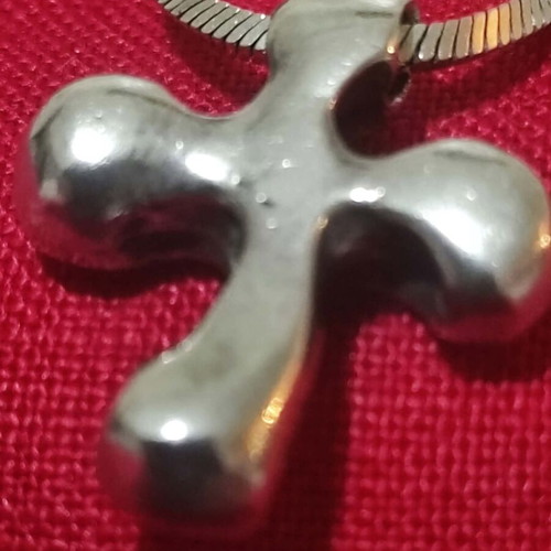 Silver 925 Cross with Chain like new