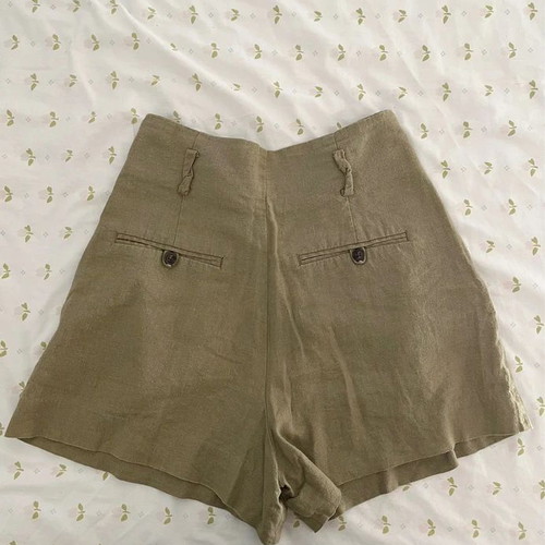 Zara khaki high-waisted shorts like new, size S