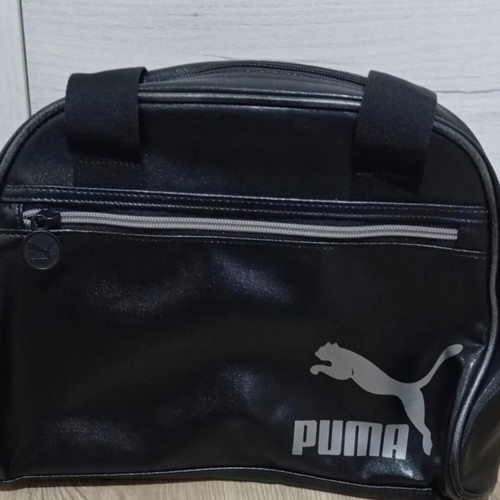 Puma large black women's handbag like new