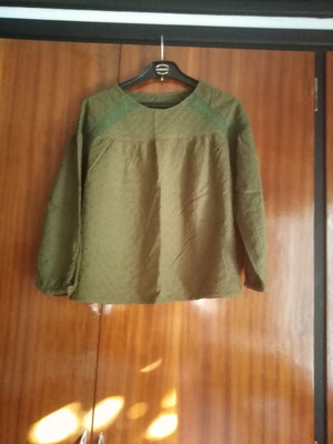 Calie Paris boho chic μπλούζα χακί με κέντημα broderie anglaise