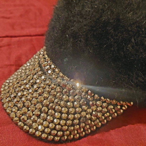 Jockey hat fur with rhinestones like new, black