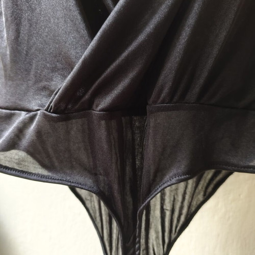 Pull & Bear black crossover bodysuit like new, size M