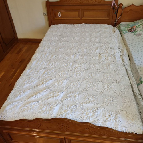 Handmade blanket like new