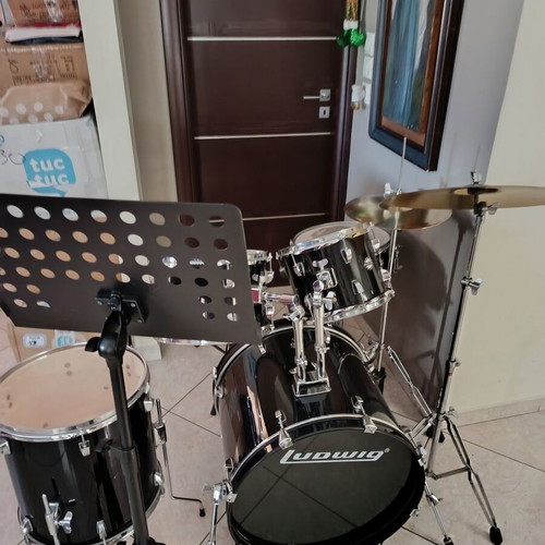 Ludwig drum set used with bass drum, snare, toms and cymbals
