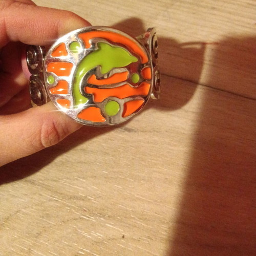Bracelet with dolphin design, new