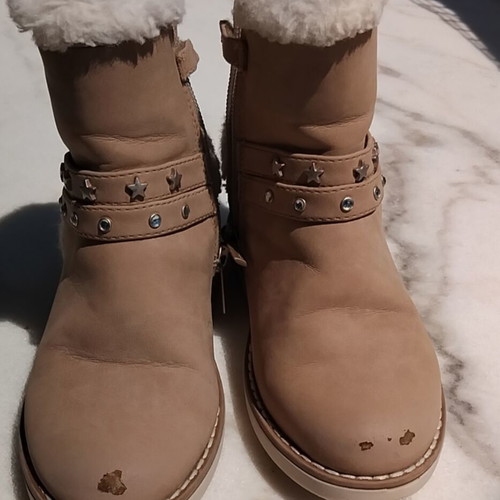 Mayoral kids' boots size 27 used, brown with fur