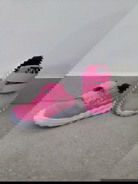 Nike αθλητικά ροζ