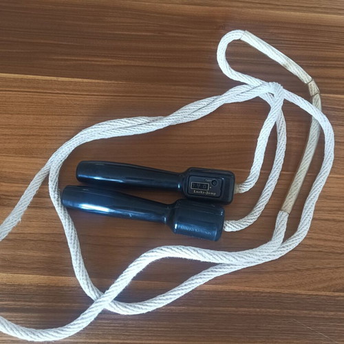 Lucky-Jump jump rope with built-in counter