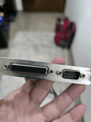 Parallel and serial port like new, excellent condition