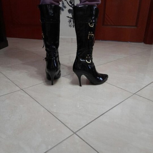 Roberto Venuti Milano boots black, like new, size 38