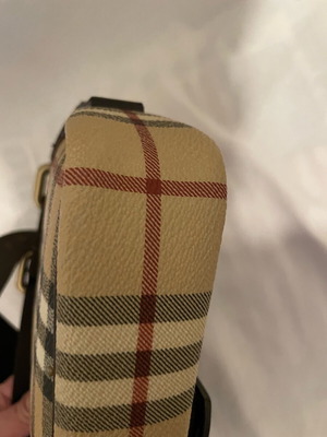 Burberry bag like new
