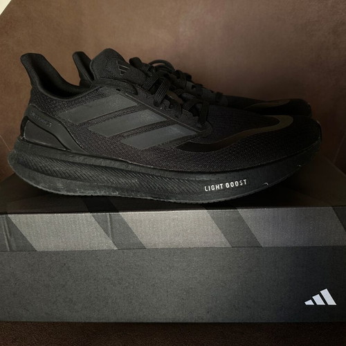 Adidas Pureboost 5 running shoes size 44, like new