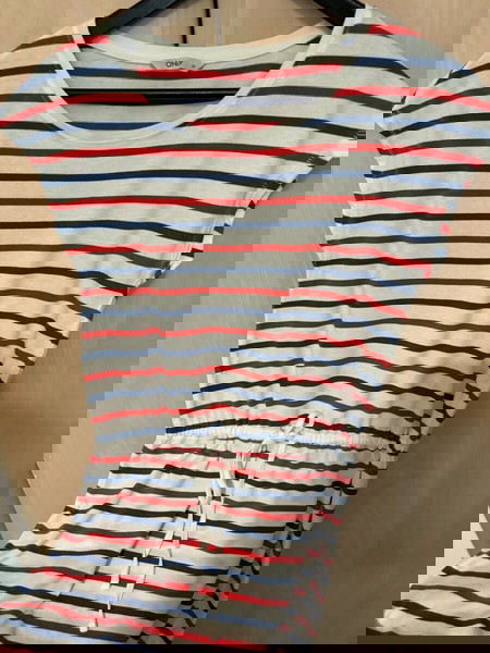 φόρεμα Οnly βαμβακερό