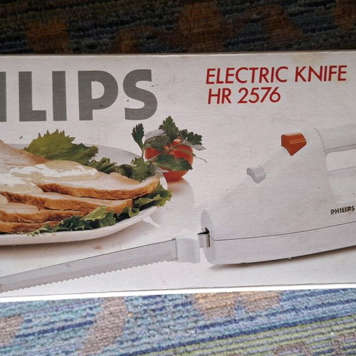 Philips HR 2576 Electric Knife like new