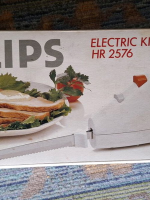 Philips HR 2576 Electric Knife like new