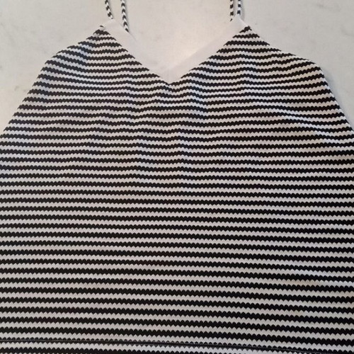 Zara women's top like new, black and white, size S