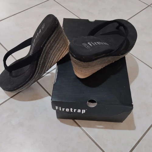 Firetrap wedges heeled flip-flops size 37, new, black