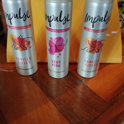 Impulse Vanilla Kisses and Very Pink body sprays new